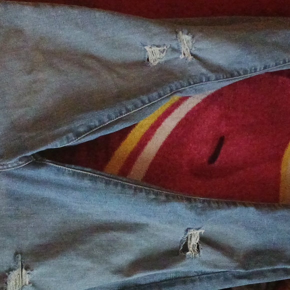 Levi Skinny Jeans - Picture 2 of 7